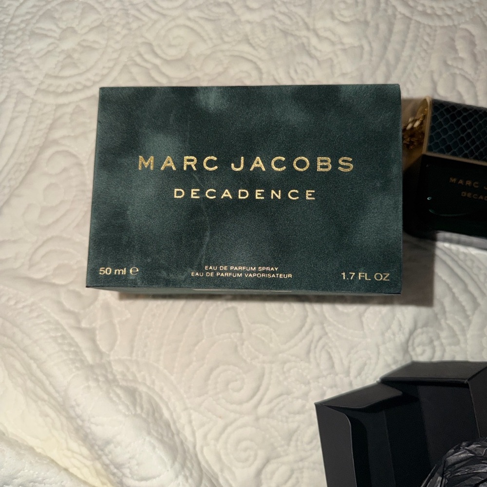 Marc Jacobs Decadence in Elegant Green and Gold